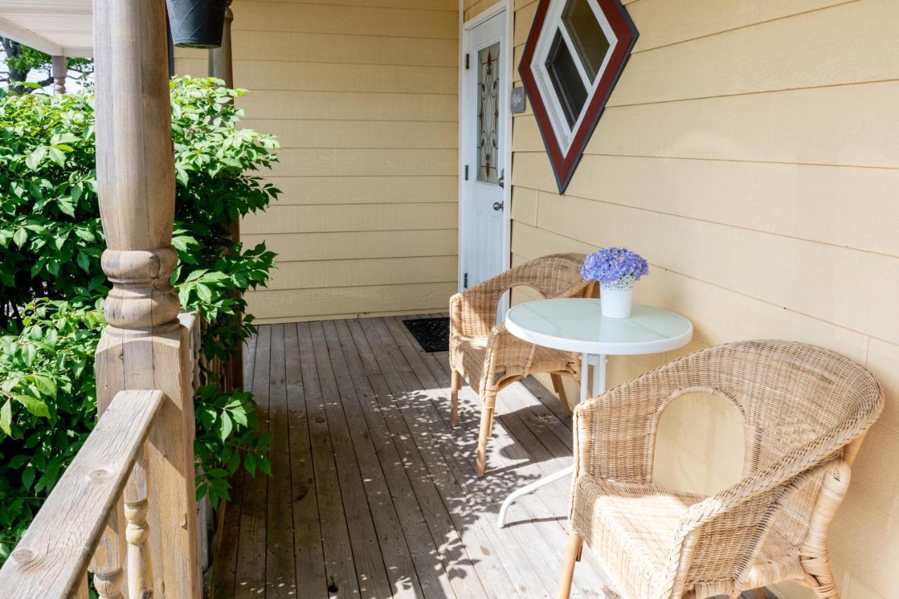 Pepperell Place Inn Inc. St. Peter's エクステリア 写真