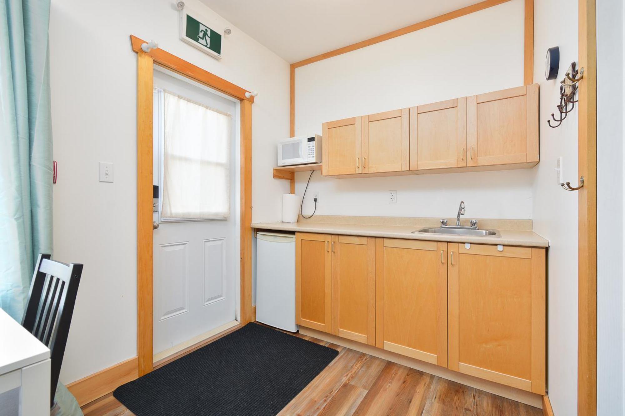 Pepperell Place Inn Inc. St. Peter's エクステリア 写真