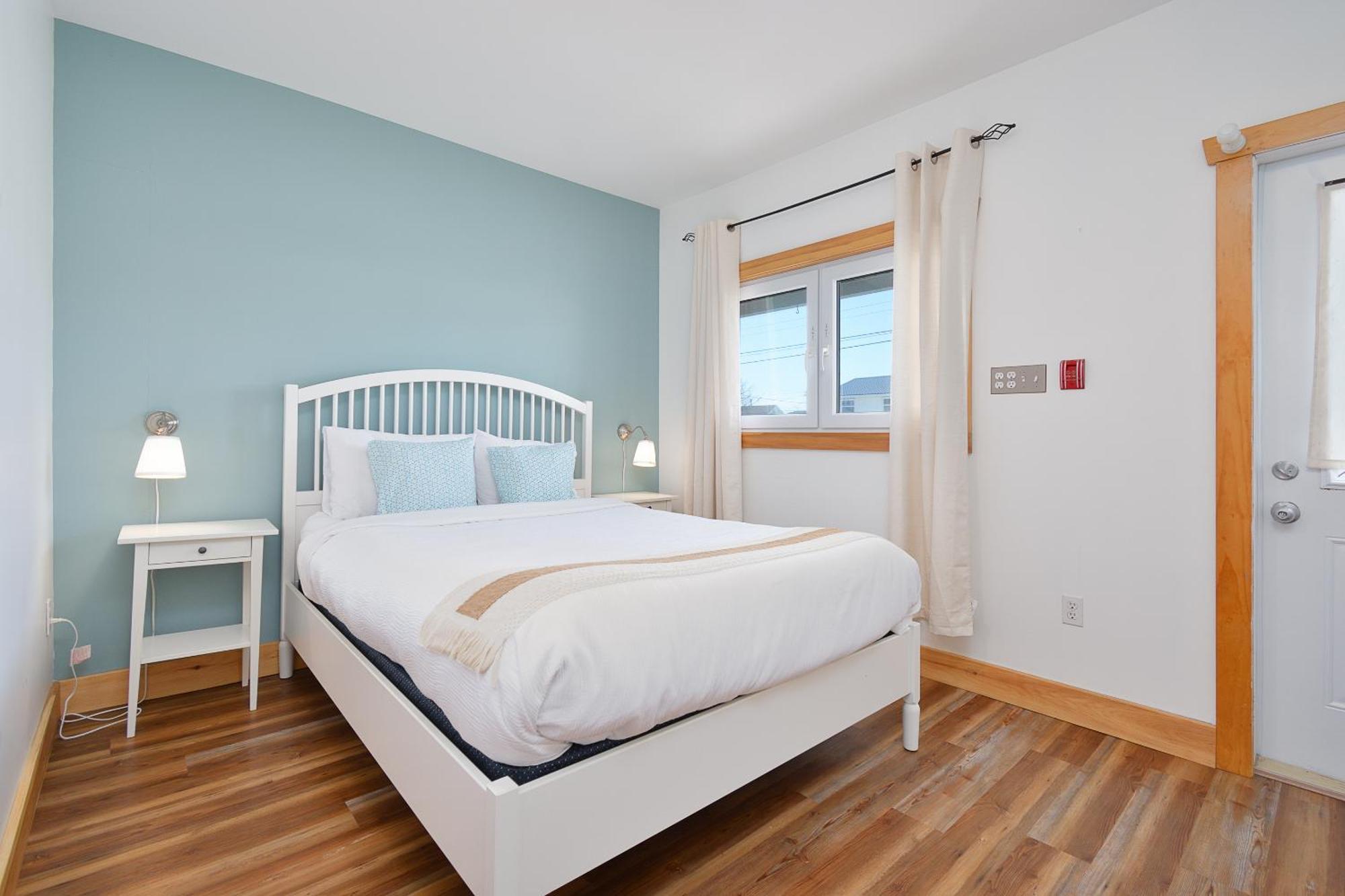Pepperell Place Inn Inc. St. Peter's エクステリア 写真