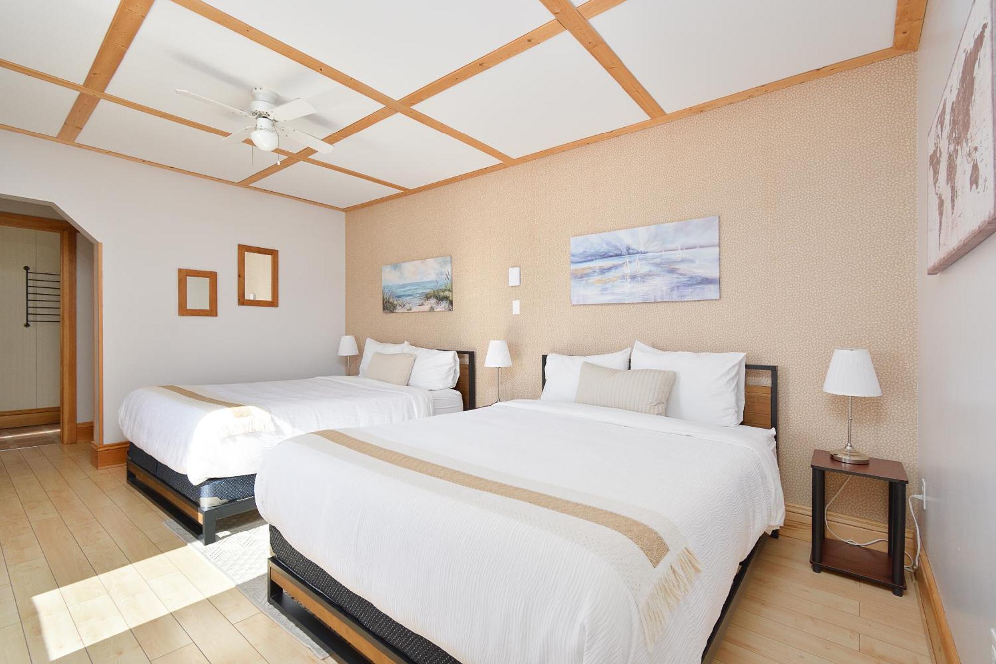 Pepperell Place Inn Inc. St. Peter's エクステリア 写真