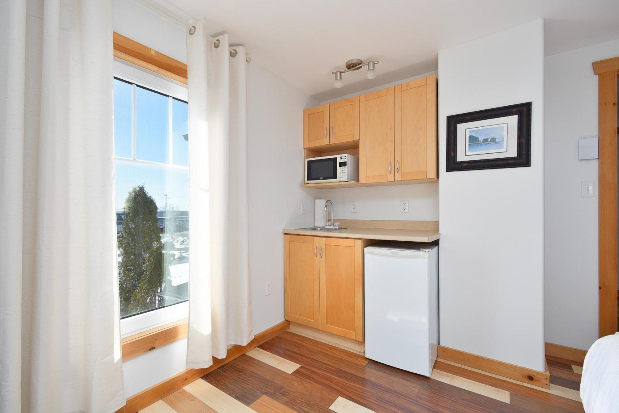 Pepperell Place Inn Inc. St. Peter's エクステリア 写真